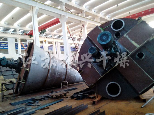 三（sān）螺旋混合機