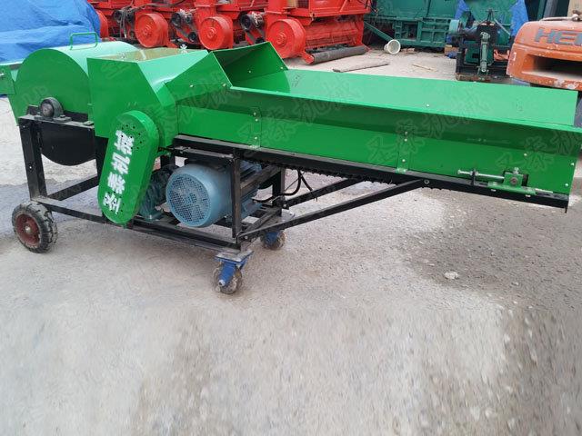 新款秸稈揉搓（cuō）機采用全自動進給係統，以及采用（yòng）多刀式切削原理（lǐ）