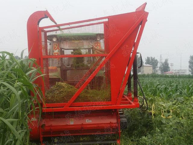 棉花秸稈（gǎn）回（huí）收（shōu）機結構簡單（dān）合理，一般水平的機手都能操作和使用
