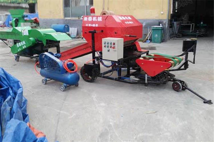 打捆包膜一體機和發酵池原理一樣。但是要比發酵池密封效果好的多，青儲質量高