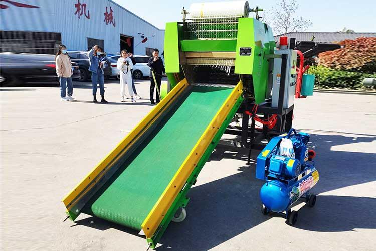 大型（xíng）青貯包膜機